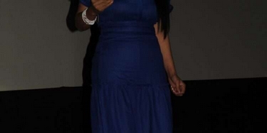 Gisela Vázquez entrega la conferencia: El poder del perdón