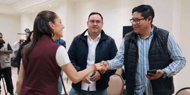 ¡Es un orgullo tenerla aquí! Claudia Sheinbaum llega a Baja California Sur entre aplausos, abrazos y mucho