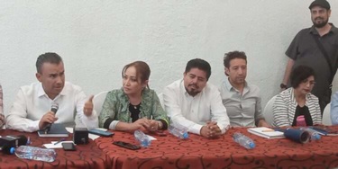 Hay gente que sé auto nombra candidato dentro  de los municipios:Fidel Calderón Torreblanca