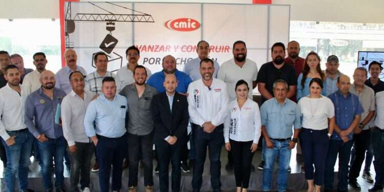 Invita René Valencia a constructores morelianos a encabezar la Secretaría de Urbanismo y Obras Públicas