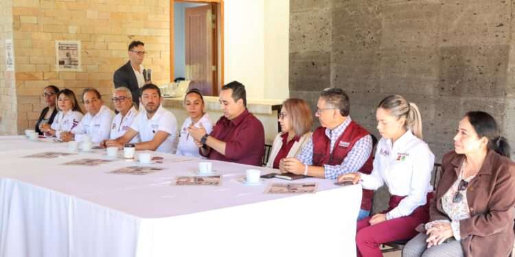 Silvano Aureoles Conejo Corrupto y Delincuente: Diego Hernández.