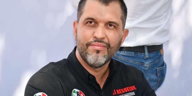 Morelia necesita un verdadero líder que la saque de la zozobra: René Valencia