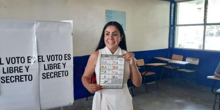 Convoca Gisela Vázquez a respetar voluntad popular y exhorta a no vender el voto