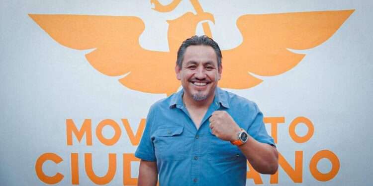 Movimiento Naranja crece en Michoacán y país celebra Víctor Manríquez