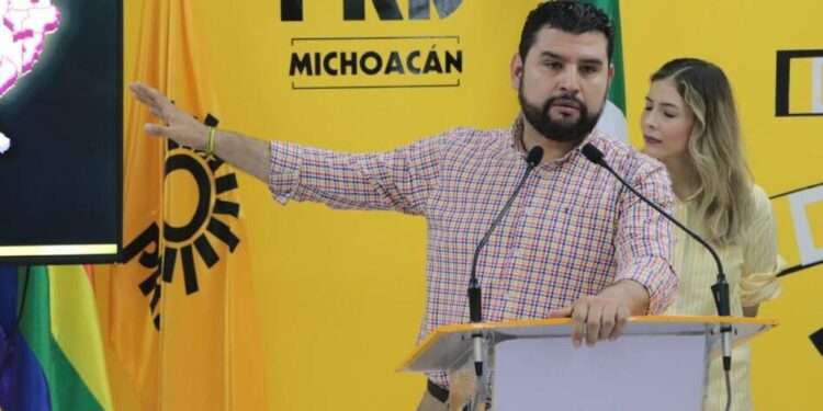 Seguimos siendo una fuerza política vigente en Michoacán: PRD