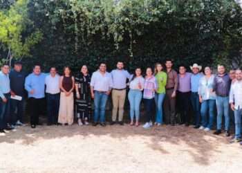 Trazan ruta hacia el futuro la Dirigencia estatal del PRD-Michoacán con sus alcaldes y alcaldesas electas