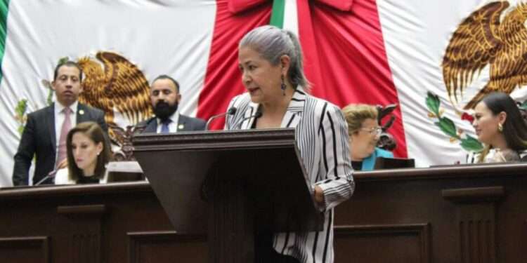 Exhorta Mayela Salas a garantizar la entrega de planta forestal