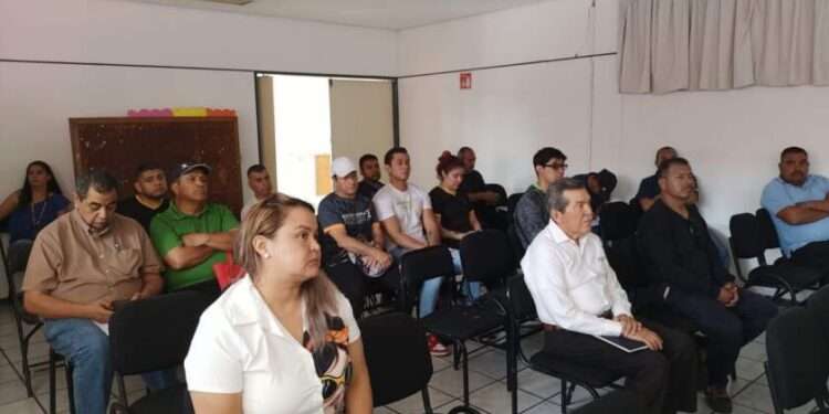 Capacitan a dueños de balnearios en mantenimiento de albercas