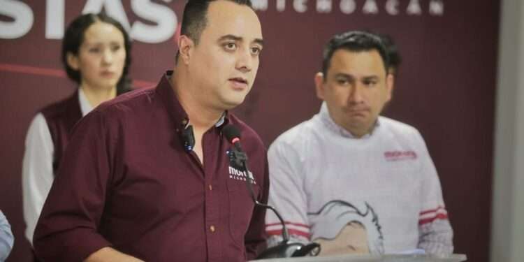 ’Si Alfonso Martínez no ayuda, que no estorbe’: Morena Michoacán