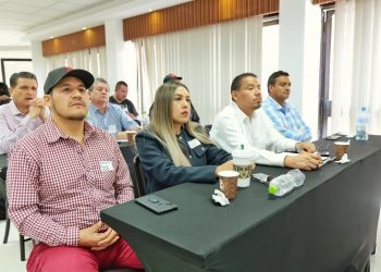 Morena Michoacán capacita a los alcaldes electos para impulsar gobiernos sin corrupción