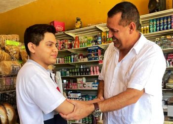 Urge atender demanda de jóvenes que requieren espacios en la UMSNH; Juan M. García