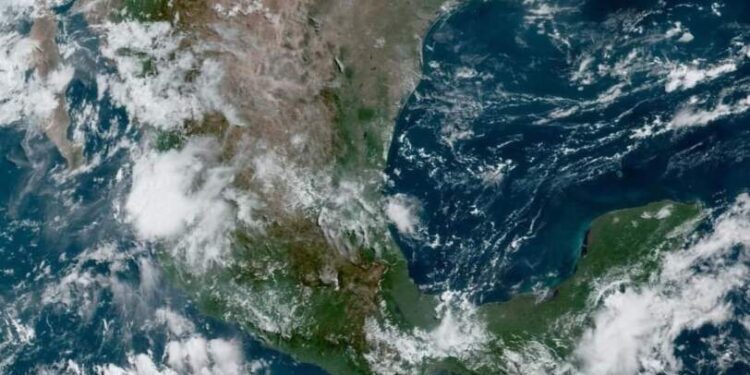 Martes, con lluvias por la noche en Michoacán 