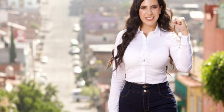 Michoacán listo para ser gobernado por una mujer: Giulianna Bugarini