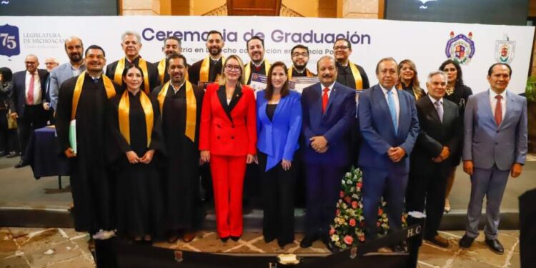 Necesarios, profesionales comprometidos con la construcción de un mejor Michoacán: Ivonne Pantoja