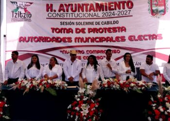 José Pérez Avilés rindió protesta como alcalde de Tzitzio convocó a la unidad y trabajar por el progreso del municipio