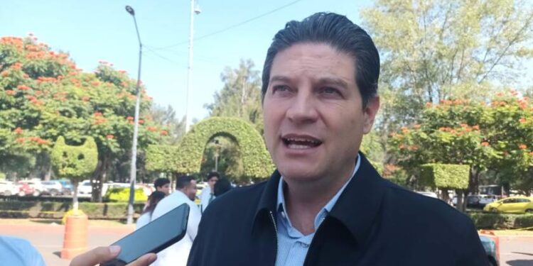 Alfonso Martínez denuncia la vulneración a la libertad de expresión en Michoacán tras agresión a trabajadores del Poder Judicial
