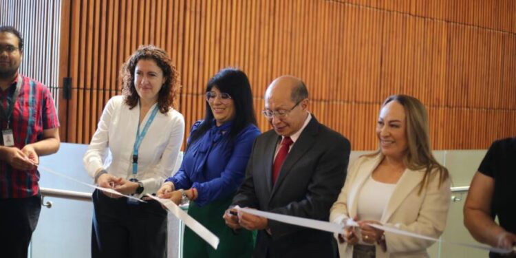 Celebra Vanhe Caratachea instalación de Salas de Audiencia enfocadas a la niñez