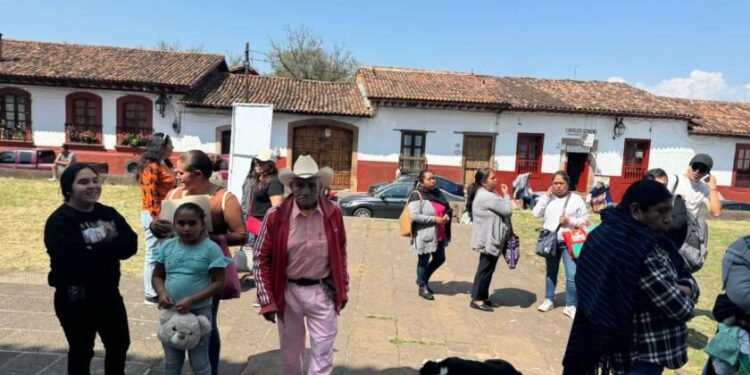 Inscriben piezas para el 55 Concurso Artesanal de Noche de Muertos en Pátzcuaro