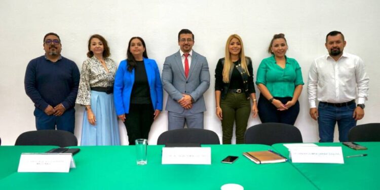 El Diputado Toño Mendoza preside la primera sesión de la Comisión de Turismo del Congreso del Estado