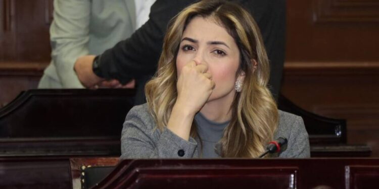 Se suma Diputada Brissa Arroyo a la ola de exigencias para esclarecer asesinato del periodista Mauricio Cruz