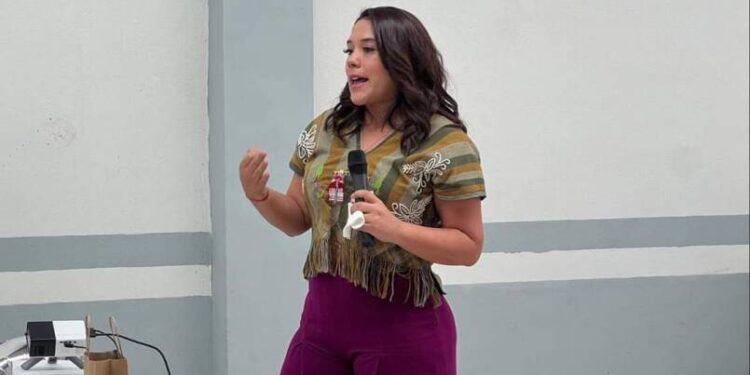 Hay que trabajar para que derechos como el acceso al agua, sean una realidad para todas y todos: Xóchitl Ruiz