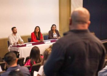 Con apoyo de Mónica Valdez  a prestadores de servicios, se impulsa la economía local y el turismo en Zacapu