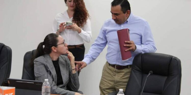 Dejar en el pasado la violencia de género en elección extraordinario de Irimbo; propone Rigoberto Márquez