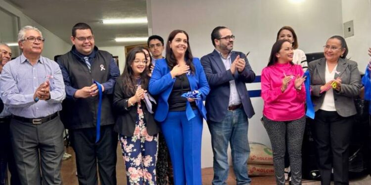 Inaugura diputada Tere Herrera Oficina Enlace en Ciudad Hidalgo