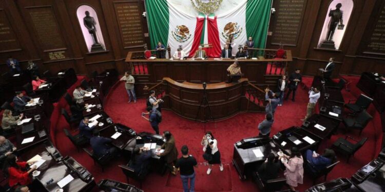 Por Ley, patrones deberán garantizar a trabajadores el acceso a vivienda