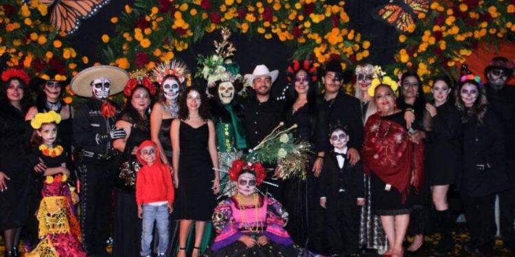 Éxito Primer Festival del Día de Muertos en Los Reyes