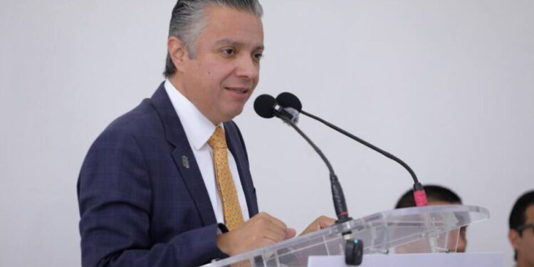 No habrá borrón y cuenta nueva en trámites vehiculares en el Buen Fin: Navarro García