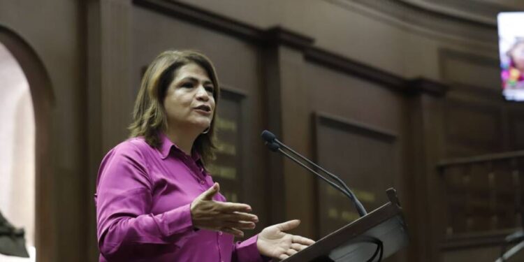 Respalda Fabiola Alanís a tenencias morelianas que demandan autonomía presupuestal