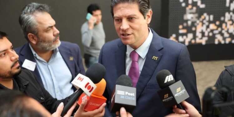 Morena los está engañando: Alfonso Martínez