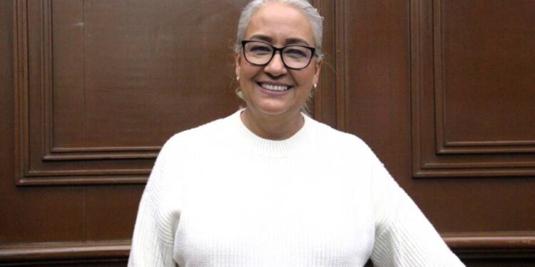 Emma Rivera celebra la aprobación de una reforma histórica para los derechos de las mujeres en Michoacán