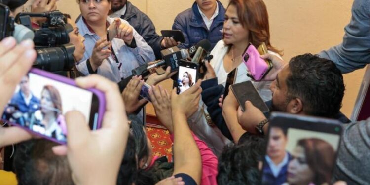 Altamente positivo que comunidad nicolaita sea la que decida el rumbo de la Universidad: Fabiola Alanís