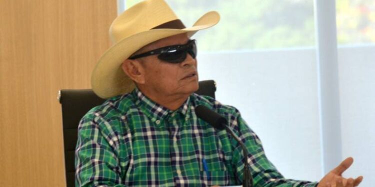 Somos un pueblo pobre y quieren gastar miles de millones para elegir jueces: Arvizu