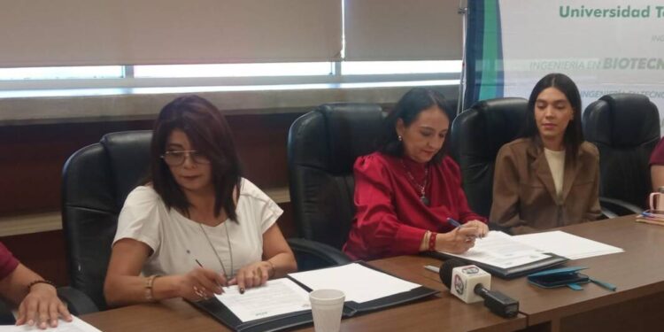 Firman convenio el STDSSM y UTM para otorgar descuentos a sindicalizados del sector salud