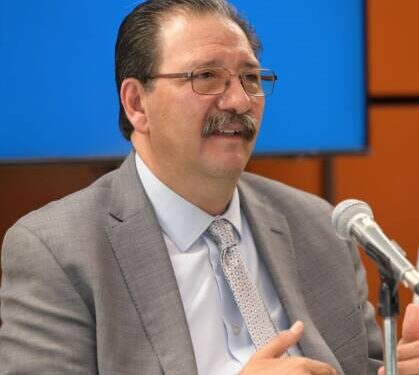 Reginaldo Sandoval Flores felicita al grupo parlamentario del PT en el Congreso del Estado por su agenda legislativa