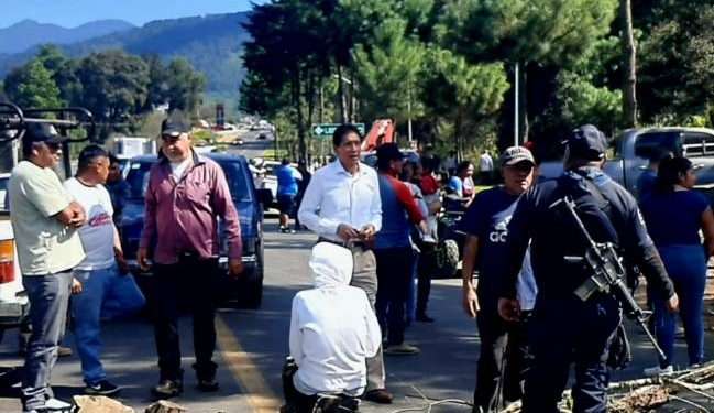 Mantiene gestiones la Presidenta Dayana Pérez Mendoza para Resolver el Bloqueo en la Carretera de Opopeo