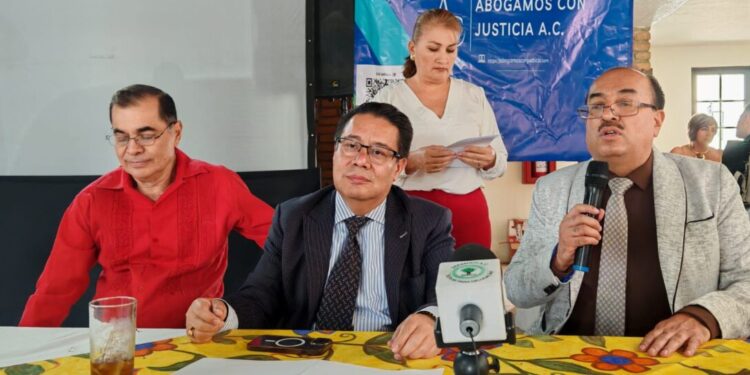 Se conforma la Organización ABOGAMOS CON JUSTICIA A.C.