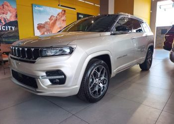 Sujetos armados despojan de su camioneta a la ex Diputada Local Brenda Fraga, en Uruapan