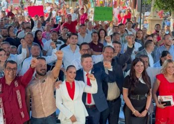 Vicente Gómez Núñez, diputado local, rinde su primer Informe legislativo