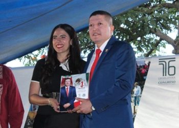 Vicente Gómez Núñez, diputado local, rinde su primer Informe legislativo