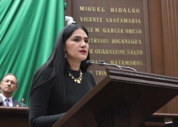 Diana Espinoza presenta propuesta para mejorar movilidad en Morelia, con la implementación del servicio Trolebús