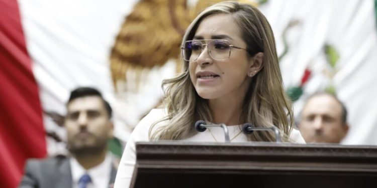 Grecia Aguilar exhorta al Gobierno Federal a crear un fondo nacional permanente para atender desastres naturales