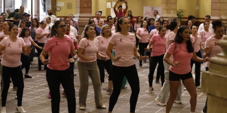 Congreso del Estado concientiza a sus trabajadores sobre prevención del Cáncer de Mama