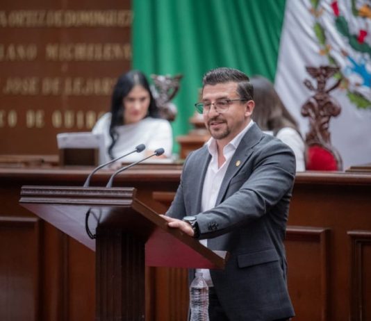 Es inaceptable e ilegal que el diputado Bautista Tafolla use recursos públicos para promocionarse en el Distrito XV de Pátzcuaro: diputado Toño Mendoza