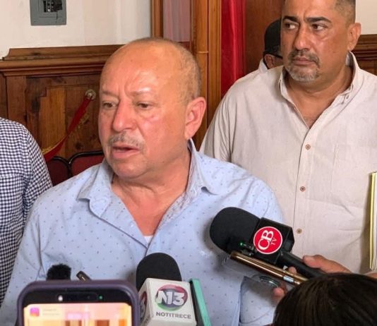 Vamos con Alfonso, revela Pasalagua